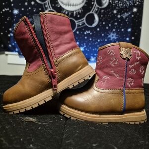 Wonder Nation Kids Boots in Brown and Red
